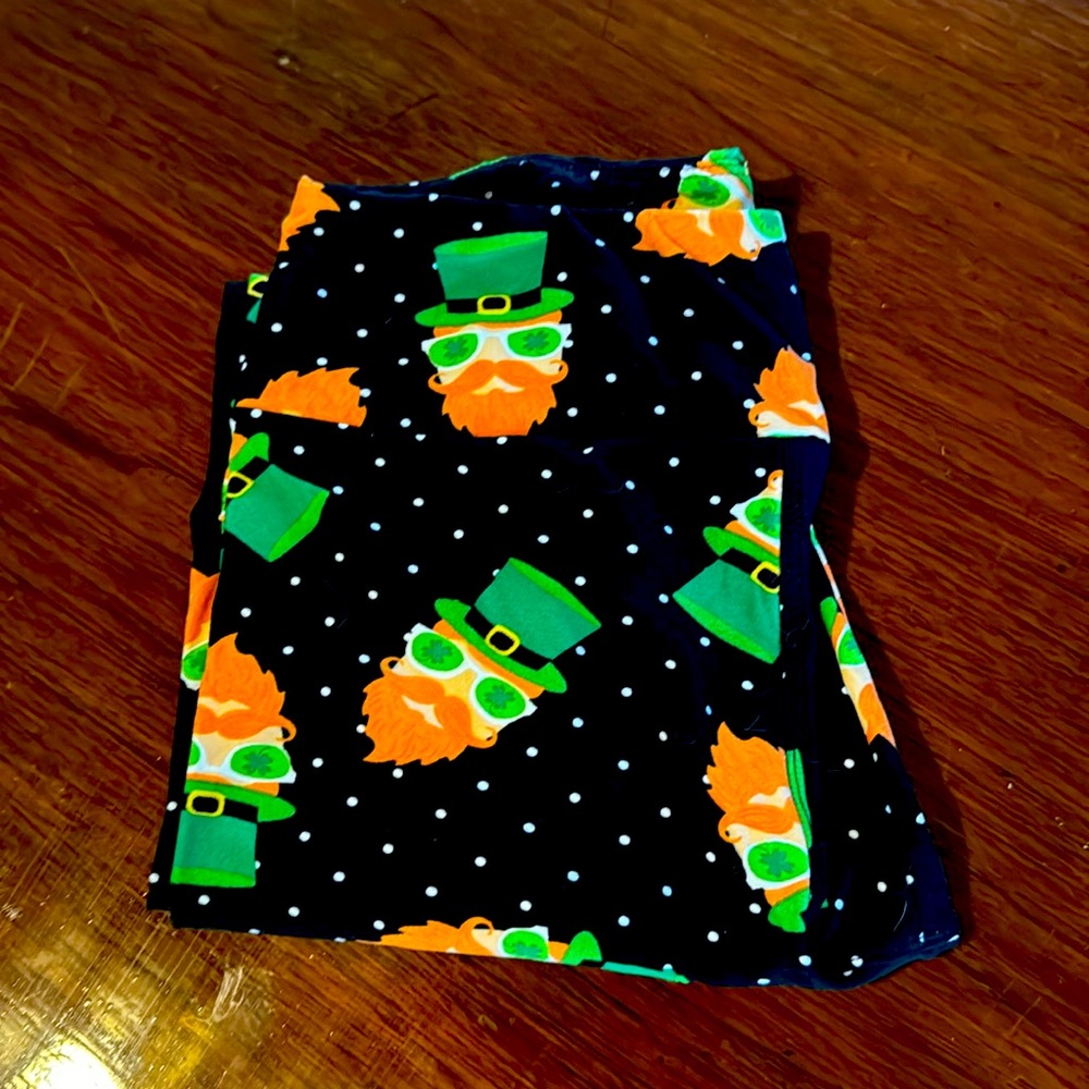 LuLaRoe Leprechaun Leggings